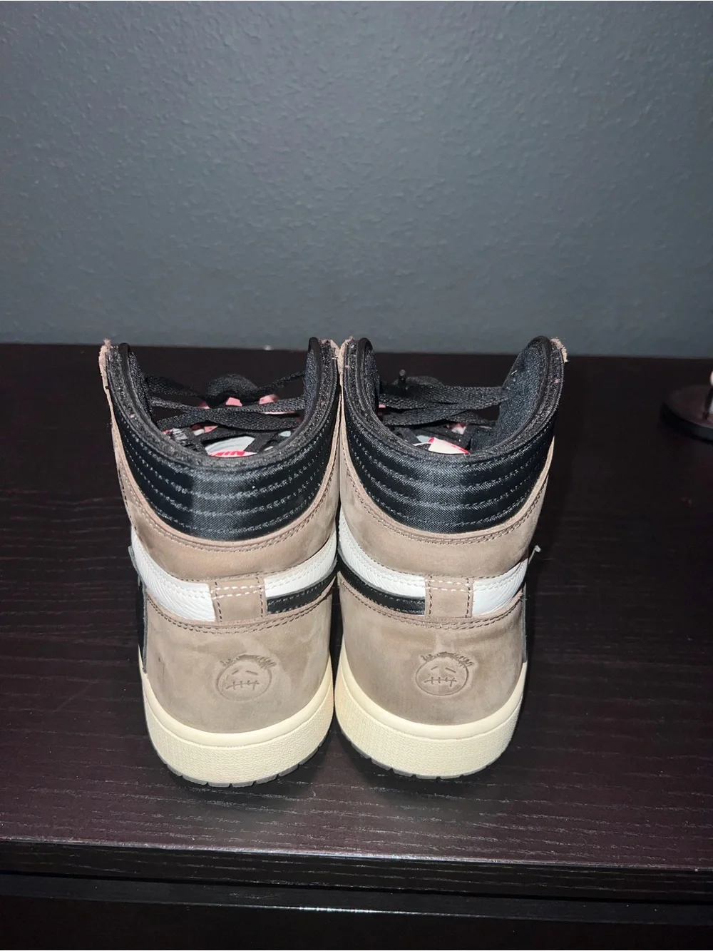 Air Jordan high Travis Scott